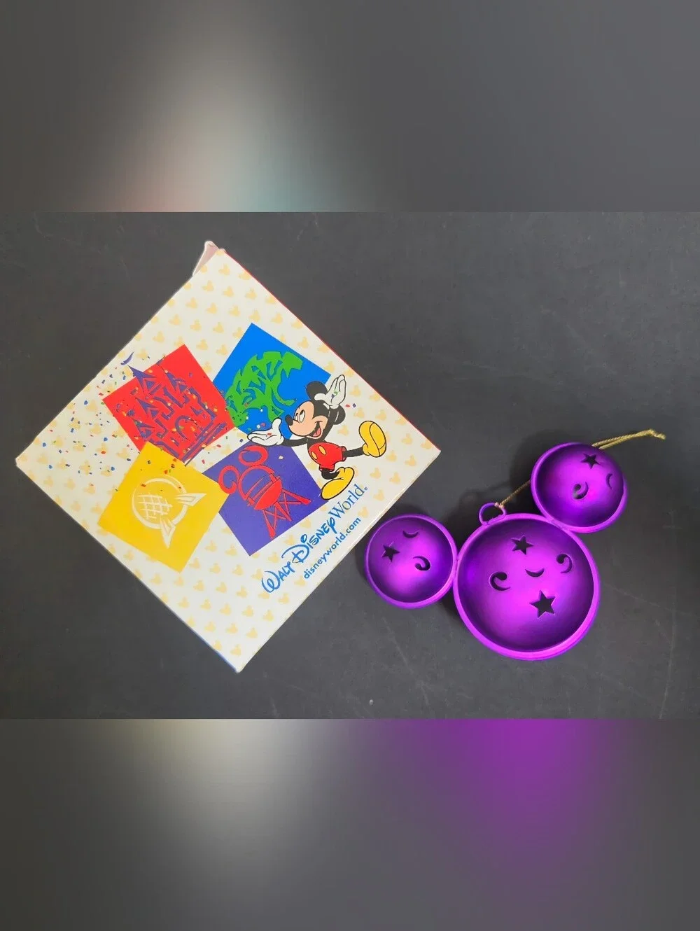 DISNEY MICKEY MOUSE CHRISTMAS ORNAMENT